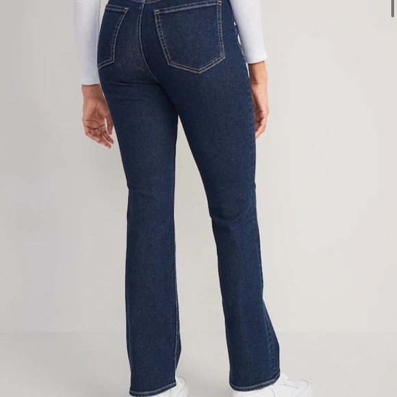 Old Navy Extra High-Waisted Button-Fly Kicker Boot-Cut Jeans - Picture 2 of 4